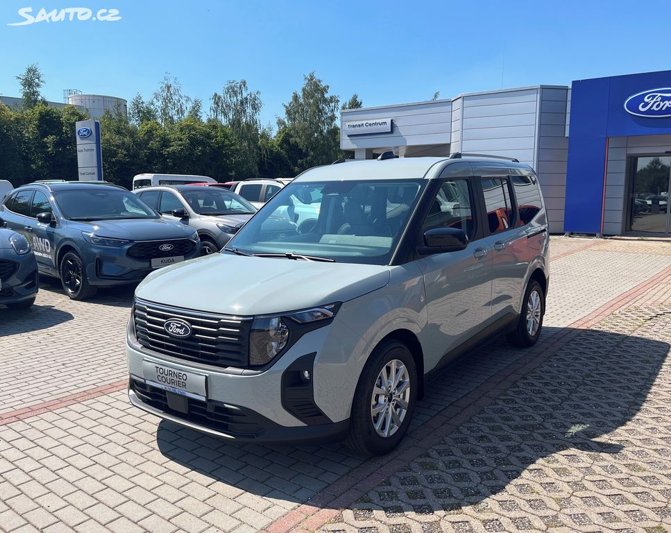 Ford Tourneo Courier, 1.0 EcoBoost 92 kW Titanium